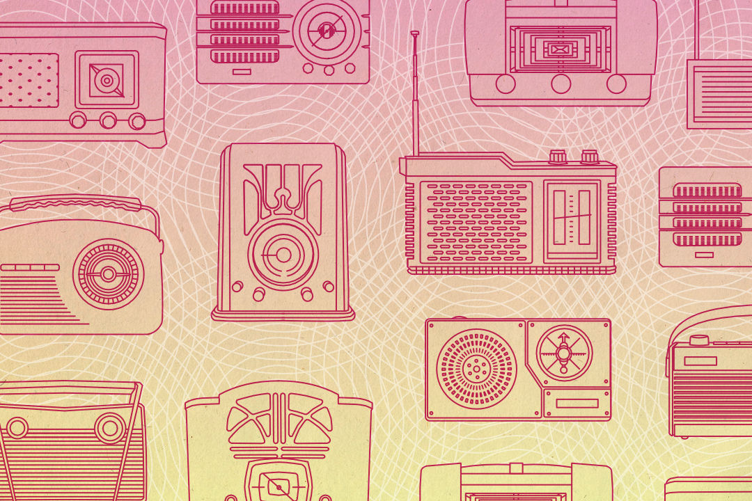 Line drawings of a selection of vintage radios